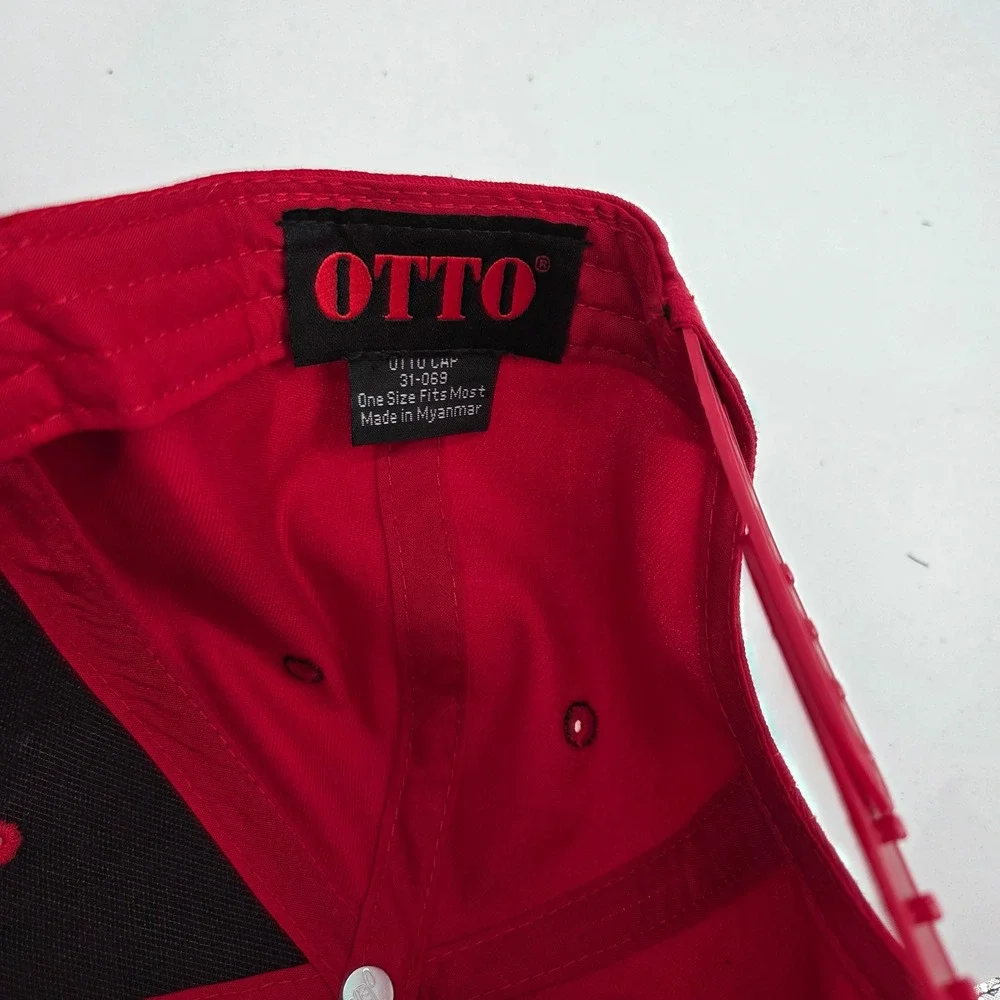Otto Red Fried Chicken Snapback Hat Im Just Here For The Fried Chicken Cap